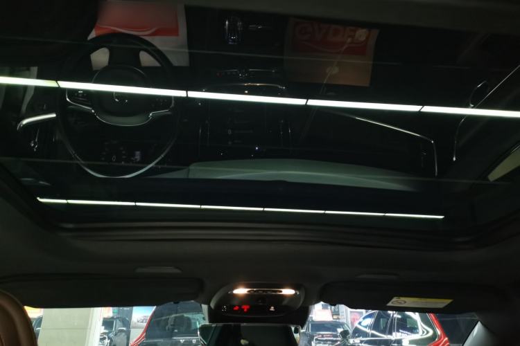 Used Volvo V90 2021 Cross Country B5 AWD Smart Range Edition Headliner