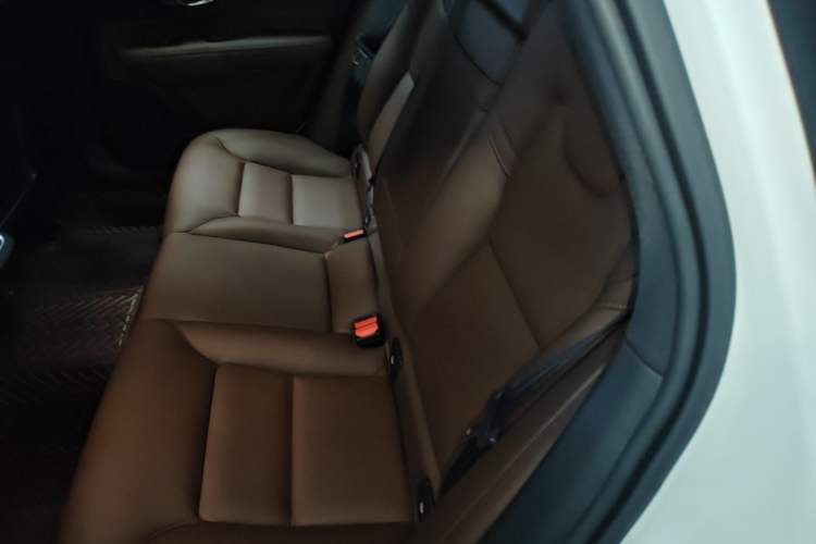 Used Volvo V90 2021 Cross Country B5 AWD Smart Range Edition Left Rear Seat