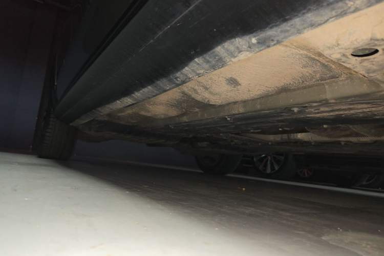 Used Volvo V90 2022 Cross Country B5 AWD Prestige Edition Right Side Sill