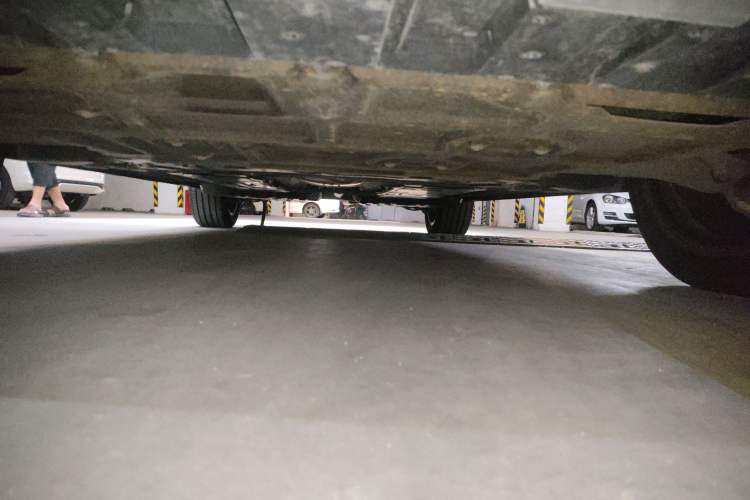 Used Volvo V90 2022 Cross Country B5 AWD Smart Range Edition Chassis Front