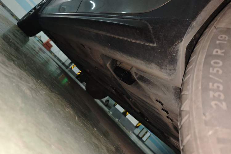 Used Volvo V90 2022 Cross Country B5 AWD Smart Range Edition Chassis Rear Left