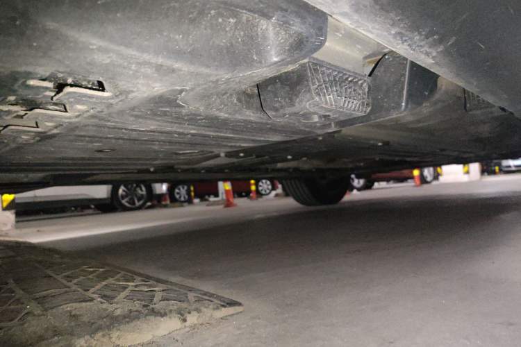 Used Volvo V90 2022 Cross Country B5 AWD Smart Range Edition Chassis Rear Right