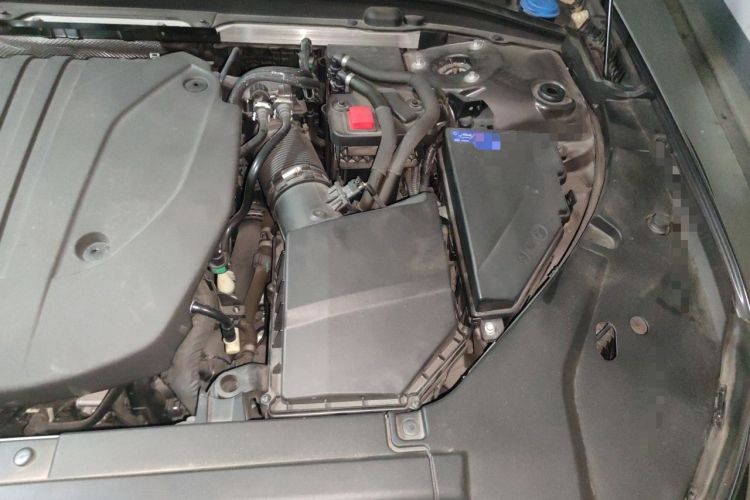 Used Volvo V90 2022 Cross Country B5 AWD Smart Range Edition Engine Bay Left
