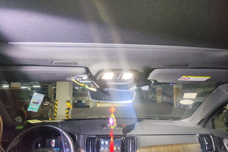 Used Volvo V90 2022 Cross Country B5 AWD Smart Range Edition Headliner