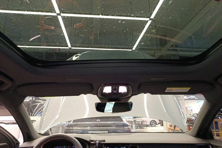 Used Volvo V90 2022 Cross Country B5 AWD Smart Range Edition Headliner