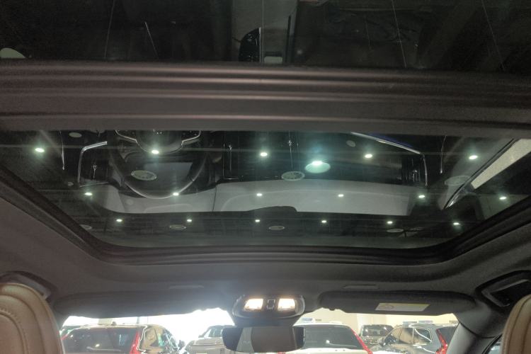 Used Volvo V90 2022 Cross Country B5 AWD Smart Range Edition Headliner