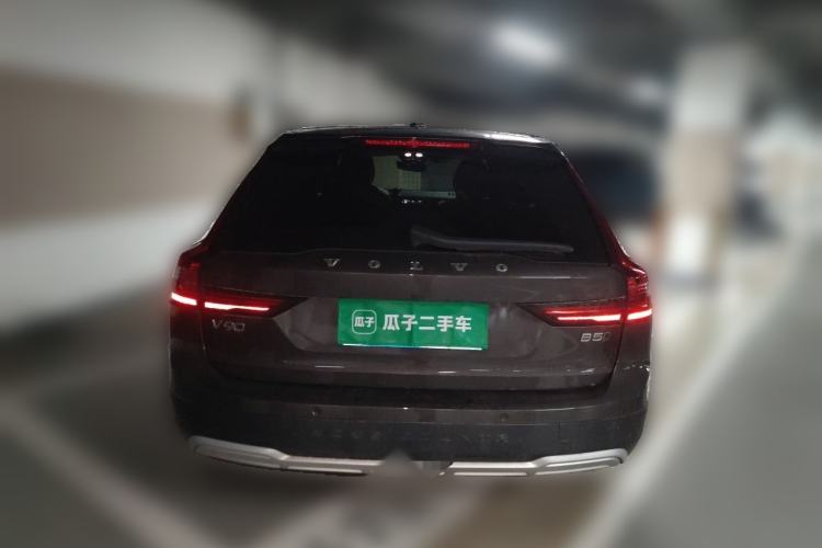Used Volvo V90 2022 Cross Country B5 AWD Smart Range Edition Rear