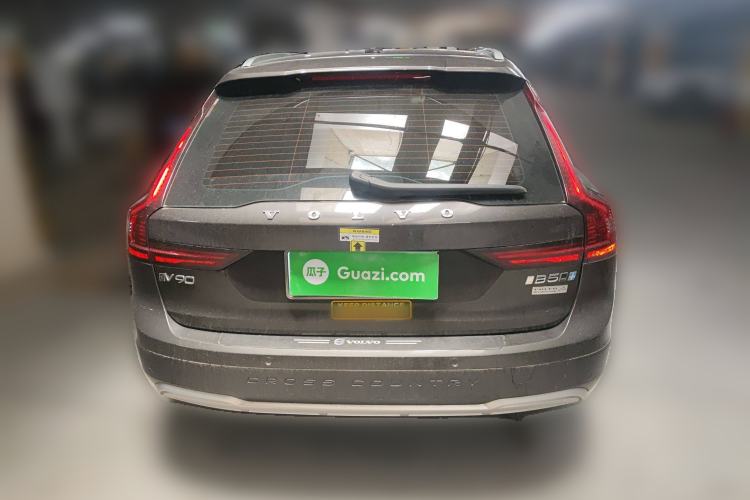 Used Volvo V90 2022 Cross Country B5 AWD Smart Range Edition Rear