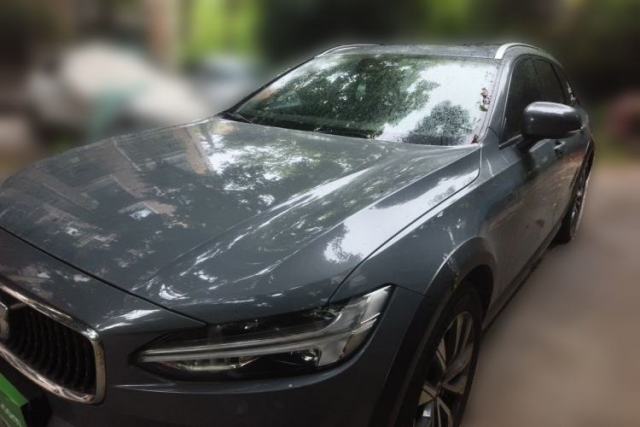 Used Volvo V90 2022 Cross Country B5 AWD Smart Range Edition