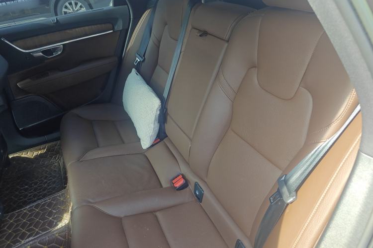 Used Volvo V90 2022 Cross Country B5 AWD Smart Range Edition Left Rear Seat