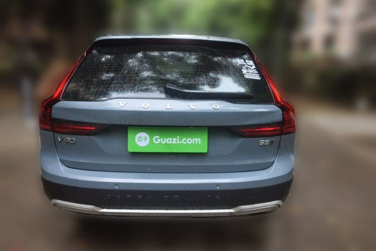 Used Volvo V90 2022 Cross Country B5 AWD Smart Range Edition Rear