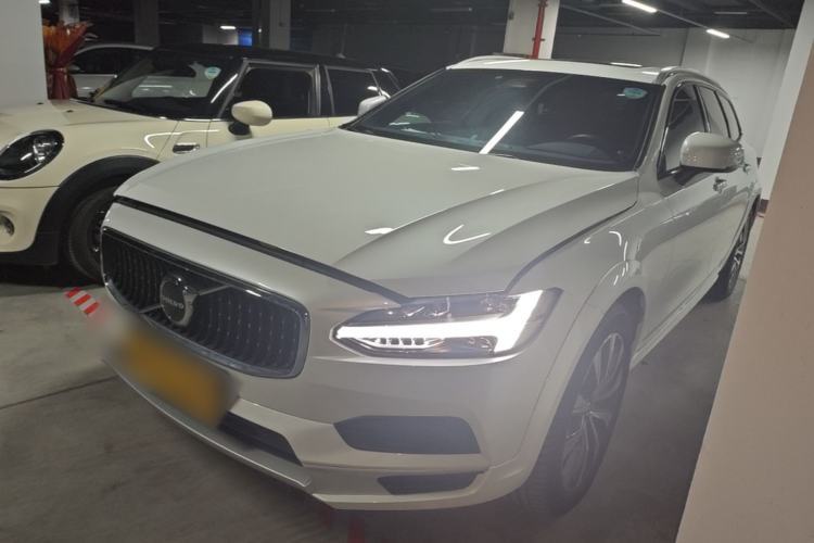 Used Volvo V90 2022 Cross Country B5 AWD Smart Range Edition Guazi used car, China used car export, Used car for sale, Used Volvo cars, Cheapest cars for sale