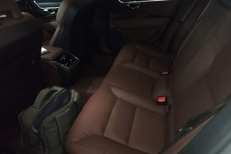 Used Volvo V90 2022 Cross Country B5 AWD Smart Range Edition Left Rear Seat