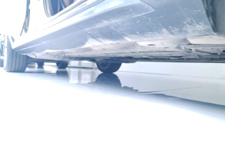 Used Volvo V90 2022 Cross Country B5 AWD Smart Range Edition Right Side Sill