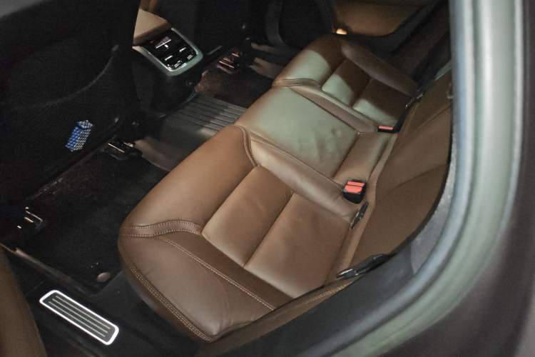 Used Volvo V90 2023 Cross Country B5 AWD Prestige Edition Left Rear Seat