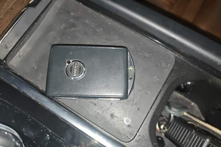 Used Volvo V90 2023 Cross Country B5 AWD Prestige Edition Vehicle Key