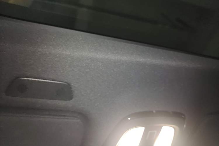 Used Volvo V90 2023 Cross Country B5 AWD Prestige Edition Headliner