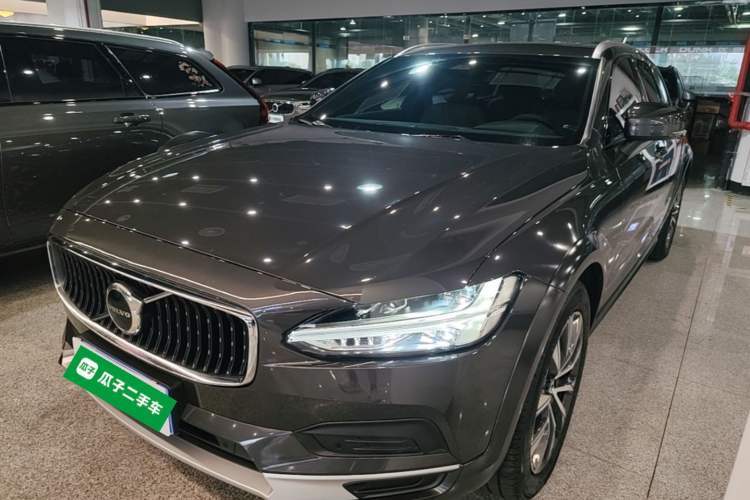 Used Volvo V90 2024 Cross Country B5 AWD Smart Range Edition Guazi used car, China used car export, Used car for sale, Used cars, Cheapest cars for sale