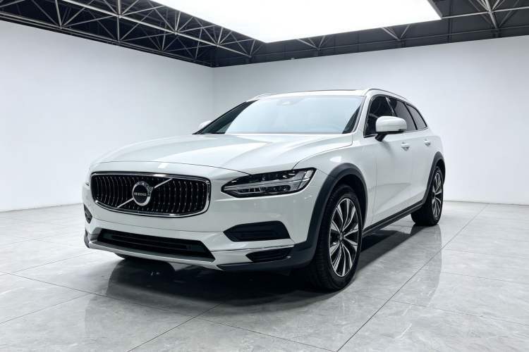 Used Volvo V90 2024 Cross Country B5 AWD Smart Range Edition Guazi used car, China used car export, Used car for sale, Used cars, Cheapest cars for sale