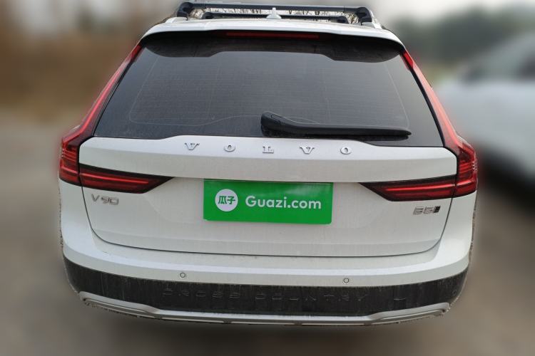Used Volvo V90 2024 Cross Country B5 AWD Smart Range Edition Rear