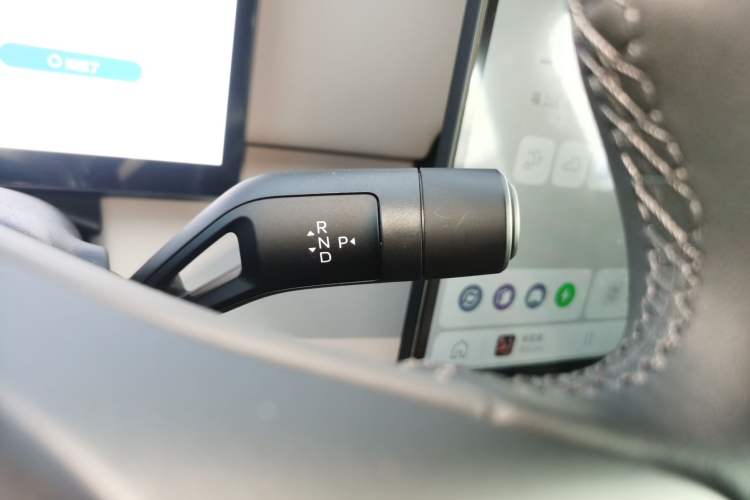 Used Volvo XC70 Plug-in Hybrid 2026 Model Four-Wheel Drive Long-Range Core Gear Lever