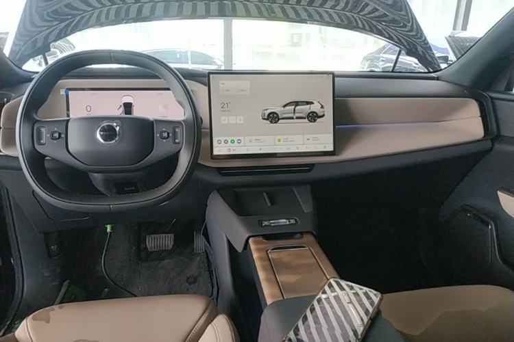 Used Volvo XC70 Plug-in Hybrid 2026 Model Four-Wheel Drive Long-Range Core Center Console