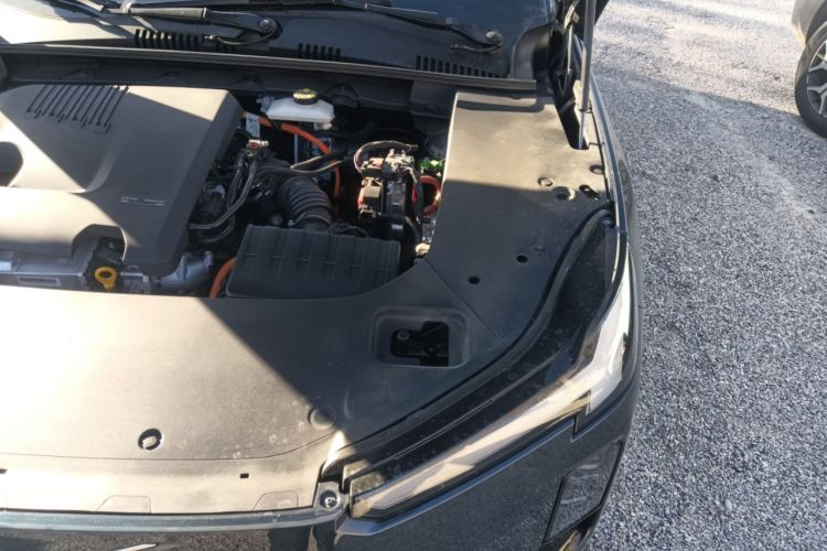 Used Volvo XC70 Plug-in Hybrid 2026 Model Four-Wheel Drive Long-Range Core Engine Bay Left