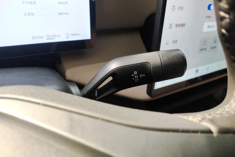 Used Volvo XC70 Plug-in Hybrid 2026 Model Four-Wheel Drive Long-Range Ultra Gear Lever