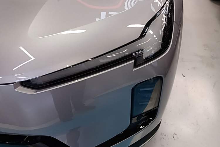 Used Volvo XC70 Plug-in Hybrid 2026 Model Four-Wheel Drive Long-Range Core Left Front Headlight
