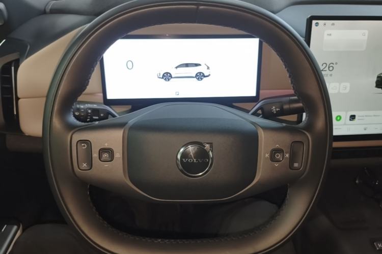 Used Volvo XC70 Plug-in Hybrid 2026 Model Four-Wheel Drive Long-Range Ultra Steering Wheel