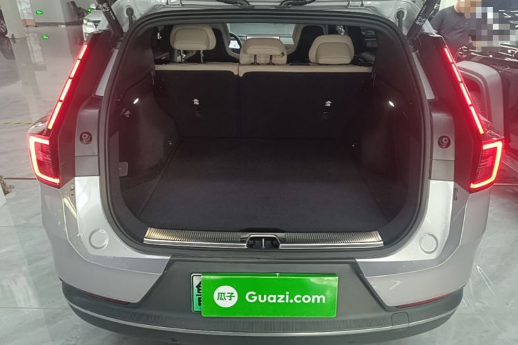 Used Volvo XC70 Plug-in Hybrid 2026 Model Four-Wheel Drive Long-Range Plus Trunk