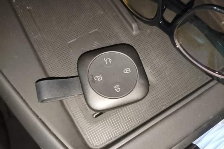 Used Volvo XC70 Plug-in Hybrid 2026 Model Four-Wheel Drive Long-Range Ultra Vehicle Key