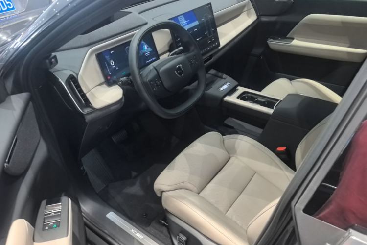 Used Volvo XC70 Plug-in Hybrid 2026 Model Four-Wheel Drive Long-Range Ultra Driver Seat