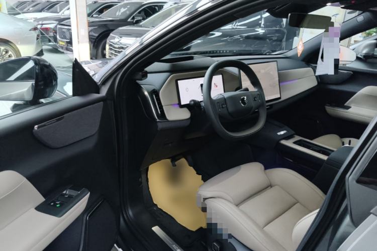 Used Volvo XC70 Plug-in Hybrid 2026 Model Four-Wheel Drive Long-Range Ultra Driver Seat