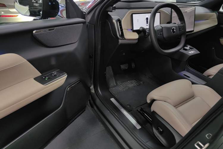 Used Volvo XC70 Plug-in Hybrid 2026 Model Four-Wheel Drive Long-Range Ultra Driver Seat