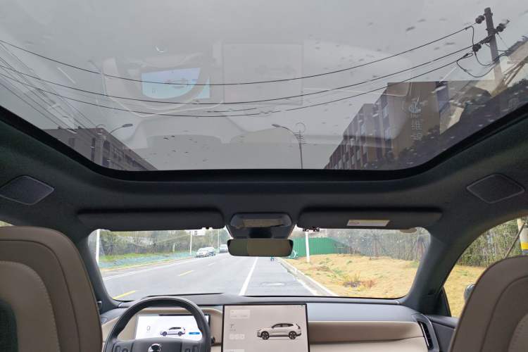 Used Volvo XC70 Plug-in Hybrid 2026 Model Four-Wheel Drive Long-Range Ultra Headliner