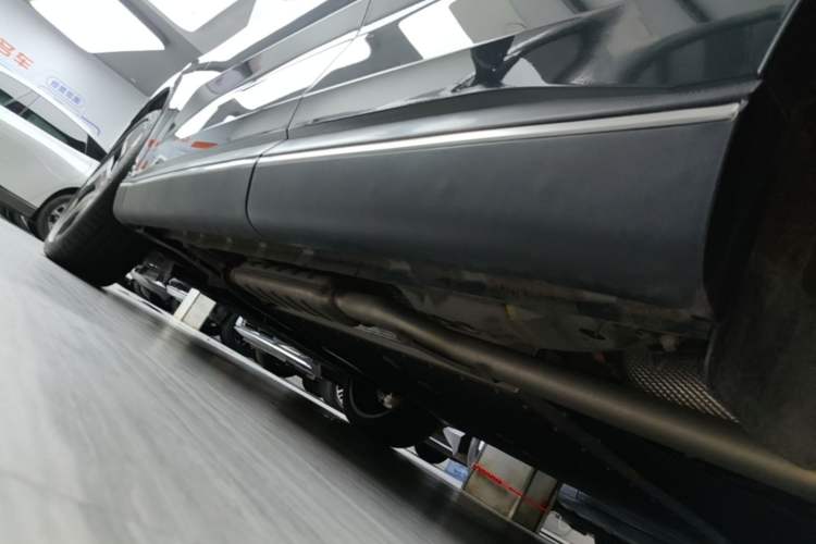 Used Volvo XC70 Plug-in Hybrid 2026 Model Four-Wheel Drive Long-Range Ultra Left Side Sill