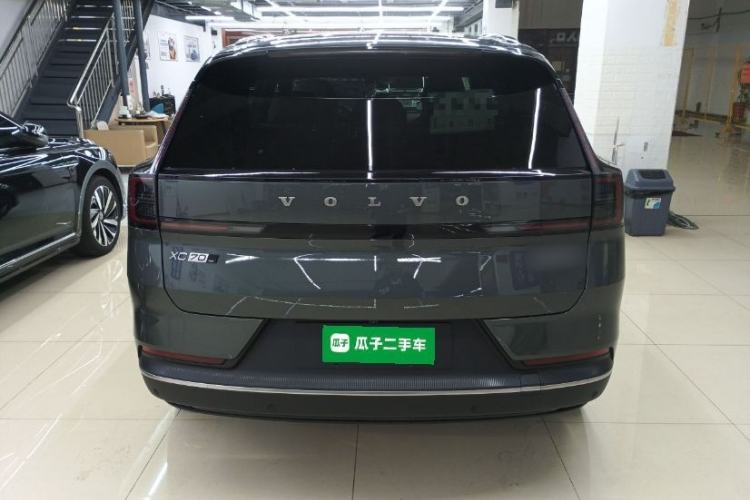 Used Volvo XC70 Plug-in Hybrid 2026 Model Four-Wheel Drive Long-Range Core Rear