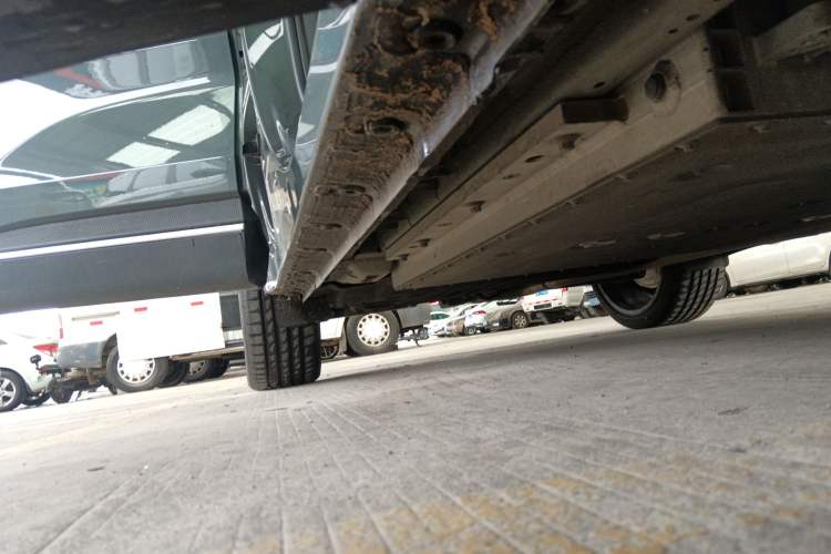 Used Volvo XC70 Plug-in Hybrid 2026 Model Four-Wheel Drive Long-Range Ultra Right Side Sill