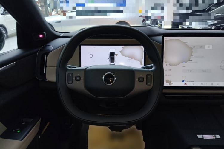 Used Volvo XC70 Plug-in Hybrid 2026 Model Four-Wheel Drive Long-Range Ultra Steering Wheel