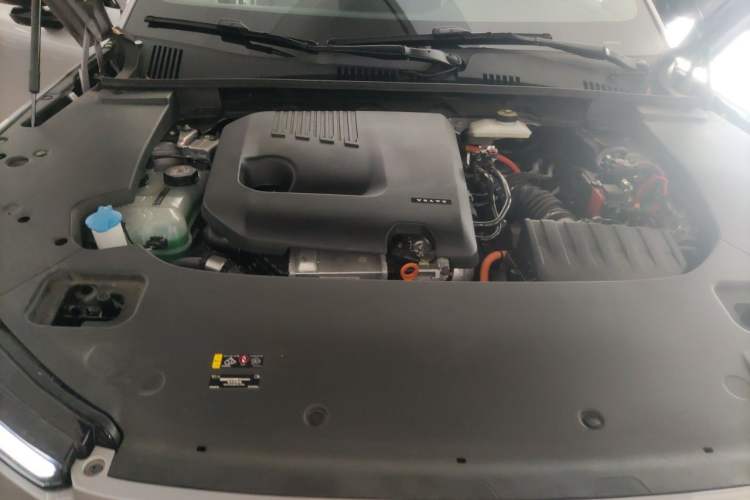 Used Volvo XC70 Plug-in Hybrid 2026 Model Four-Wheel Drive Long-Range Core Engine Bay