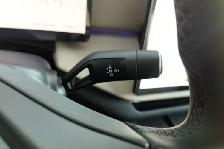 Used Volvo XC70 Plug-in Hybrid 2026 Model Two-Wheel Drive Long-Range Core Gear Lever