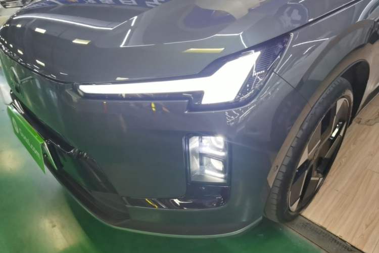 Used Volvo XC70 Plug-in Hybrid 2026 Model Four-Wheel Drive Long-Range Ultra Left Front Headlight