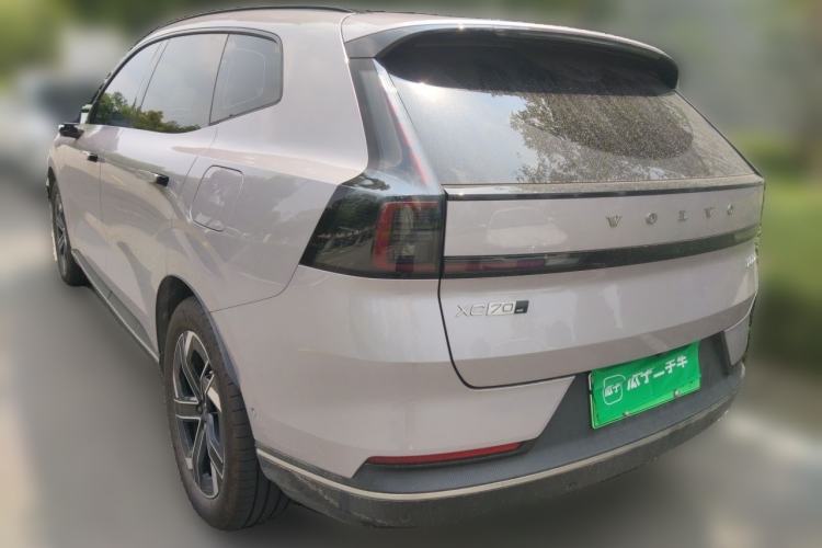 Used Volvo XC70 Plug-in Hybrid 2026 Model Four-Wheel Drive Long-Range Core Rear Left 45 Deg