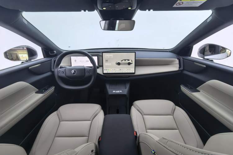 Used Volvo XC70 Plug-in Hybrid 2026 Model Four-Wheel Drive Long-Range Core Audio And AC Panel
