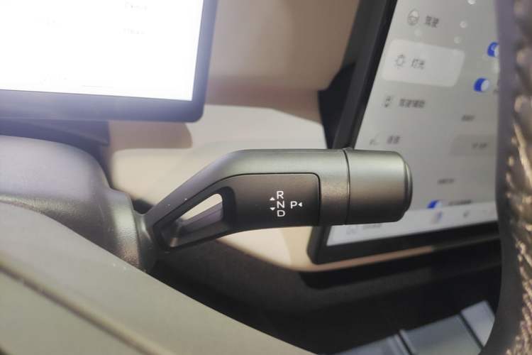 Used Volvo XC70 Plug-in Hybrid 2026 Model Four-Wheel Drive Long-Range Core Gear Lever