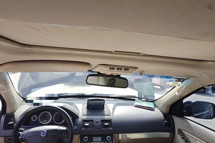 Used Volvo XC Classic 2014 T5 Luxury Edition Center Console