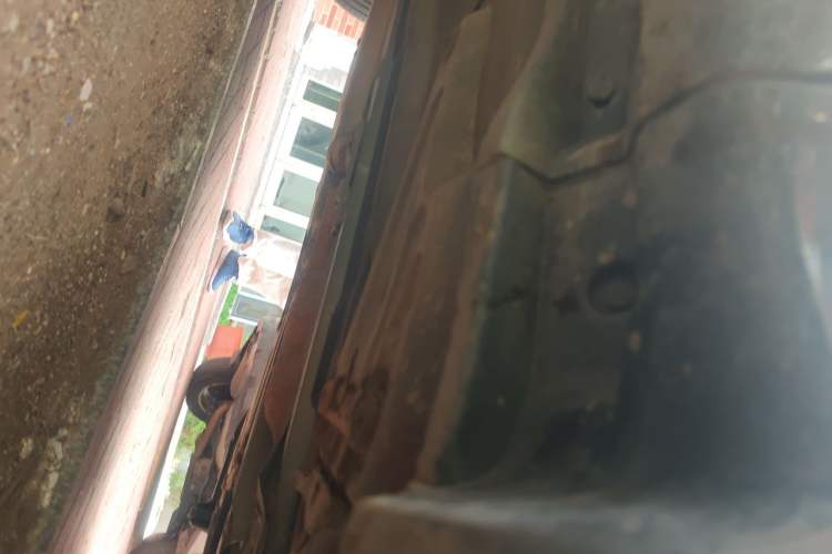 Used Volvo XC Classic  Chassis Front Right