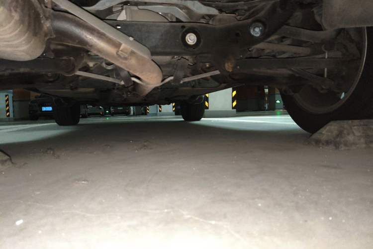 Used Volvo XC Classic 2014 T5 Luxury Edition Chassis Rear