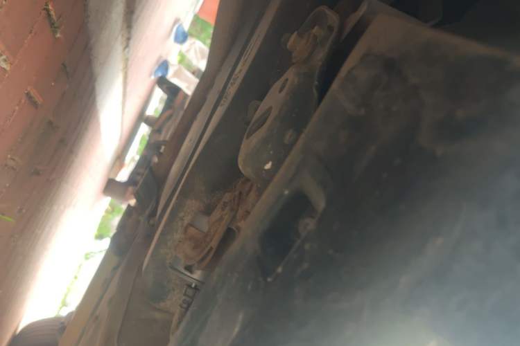Used Volvo XC Classic  Chassis Rear Right